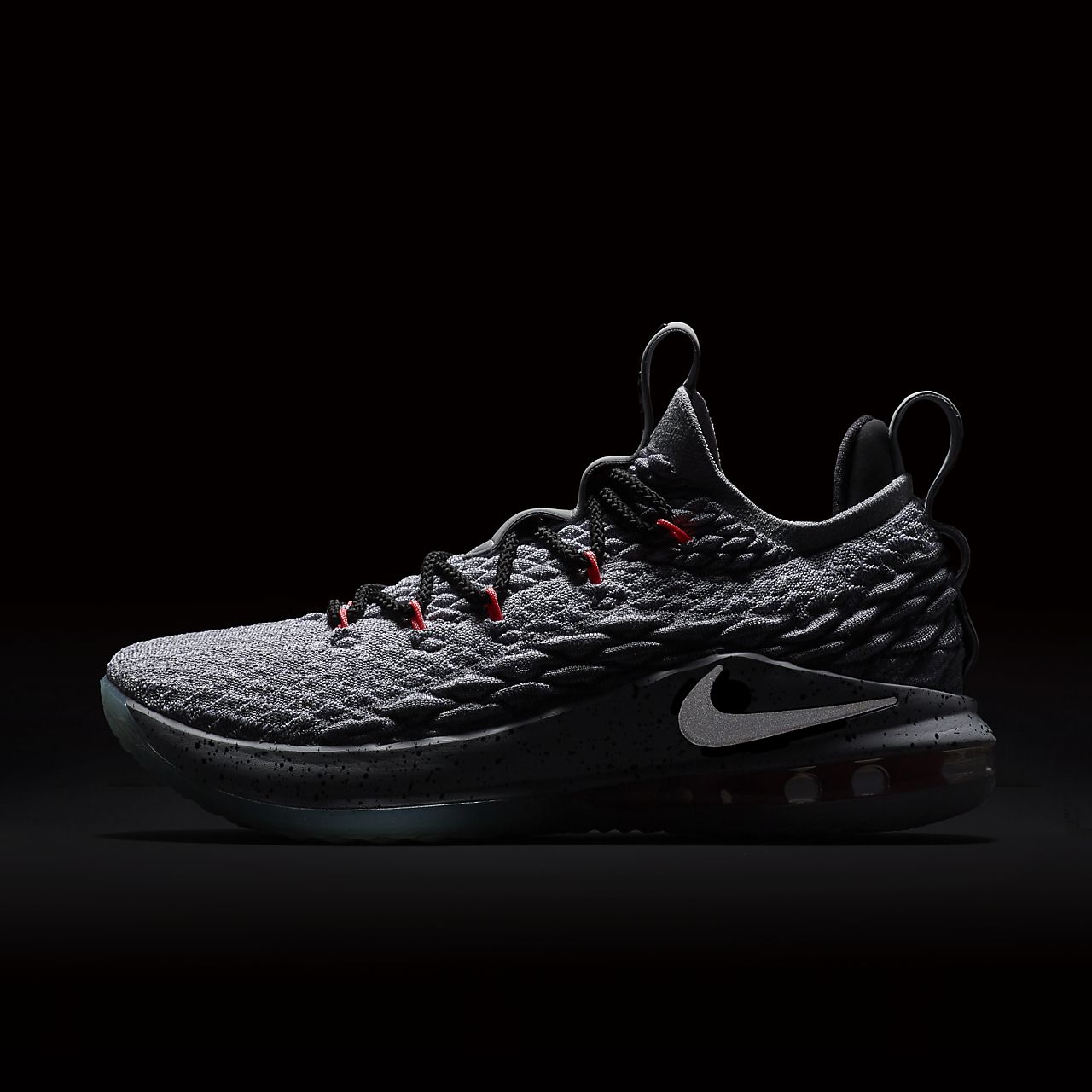 从勒布朗到字母哥看两代超级巨星的传承与碰撞