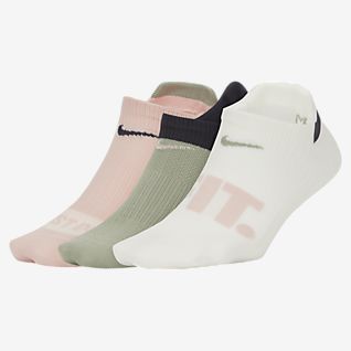 womens short nike socks