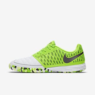 uitverkoop voetbalschoenen