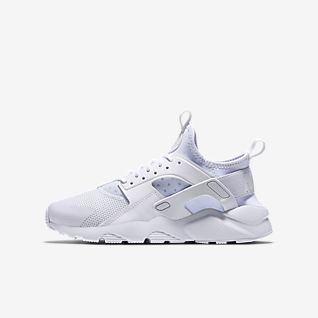 youth huaraches nike