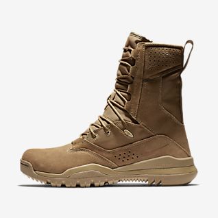 nike boots for women