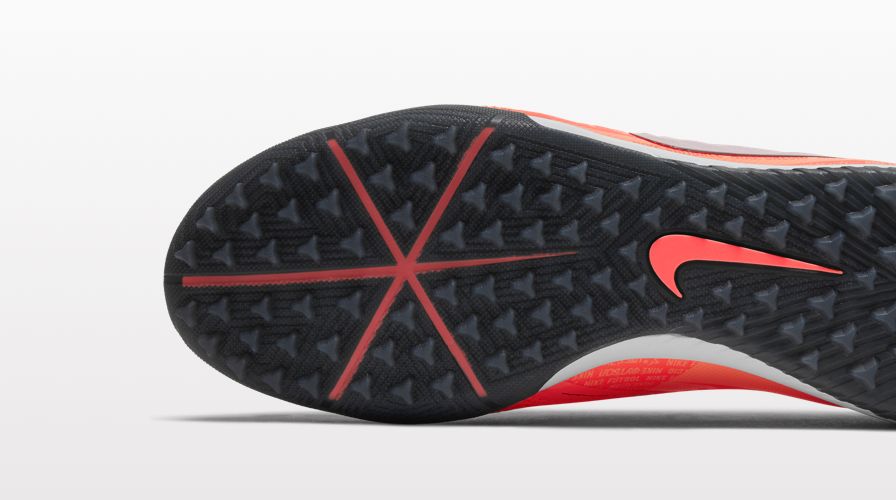 nike hi vis trainers