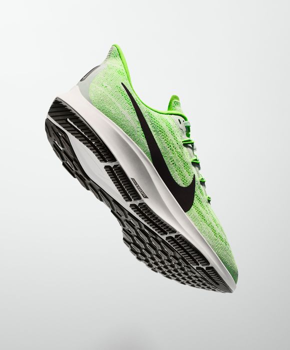 Nike Vaporfly. Vi introduserer den nye Vaporfly NEXT%. Nike NO Nike Vaporfly. Vi introduserer den nye Vaporfly NEXT%. Nike NO
