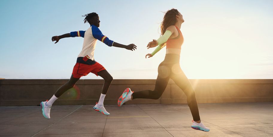 nike ad runner