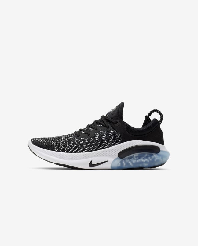 Running Shoe Finder. Nike SG