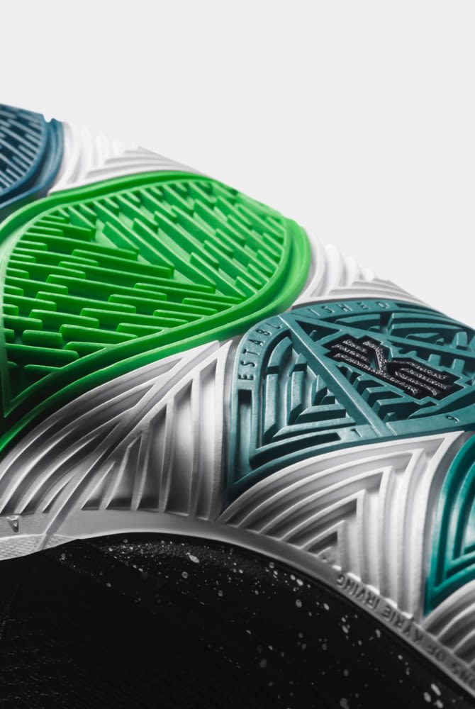 Sepatu Original Nike Kyrie 5 UFO BNIB Shopee Indonesia