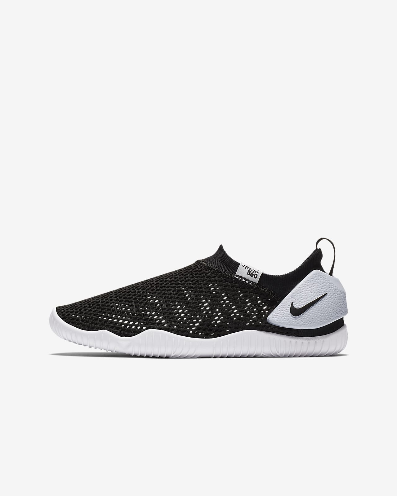 nike aqua sock 360 water shoes