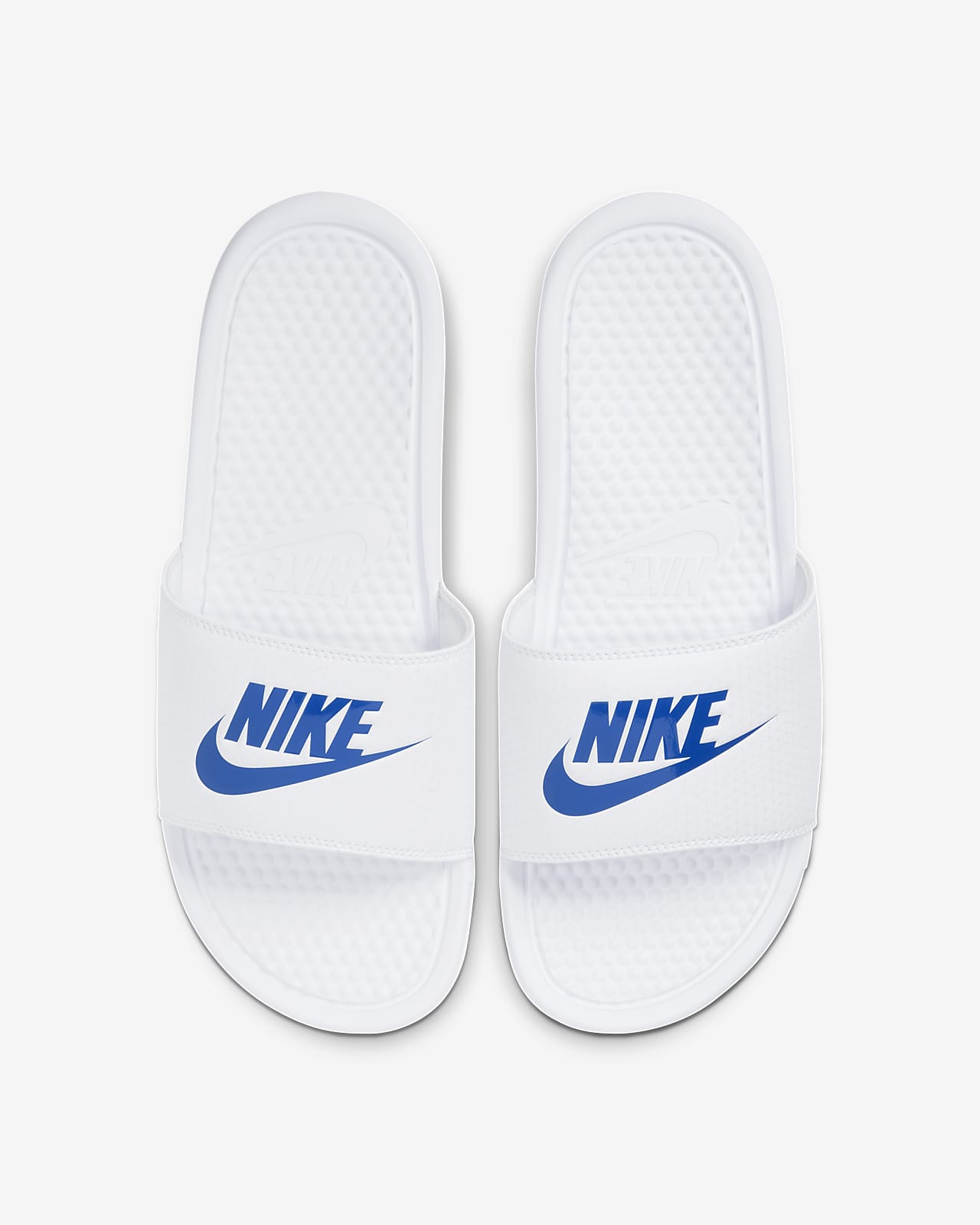 claquette nike benassi