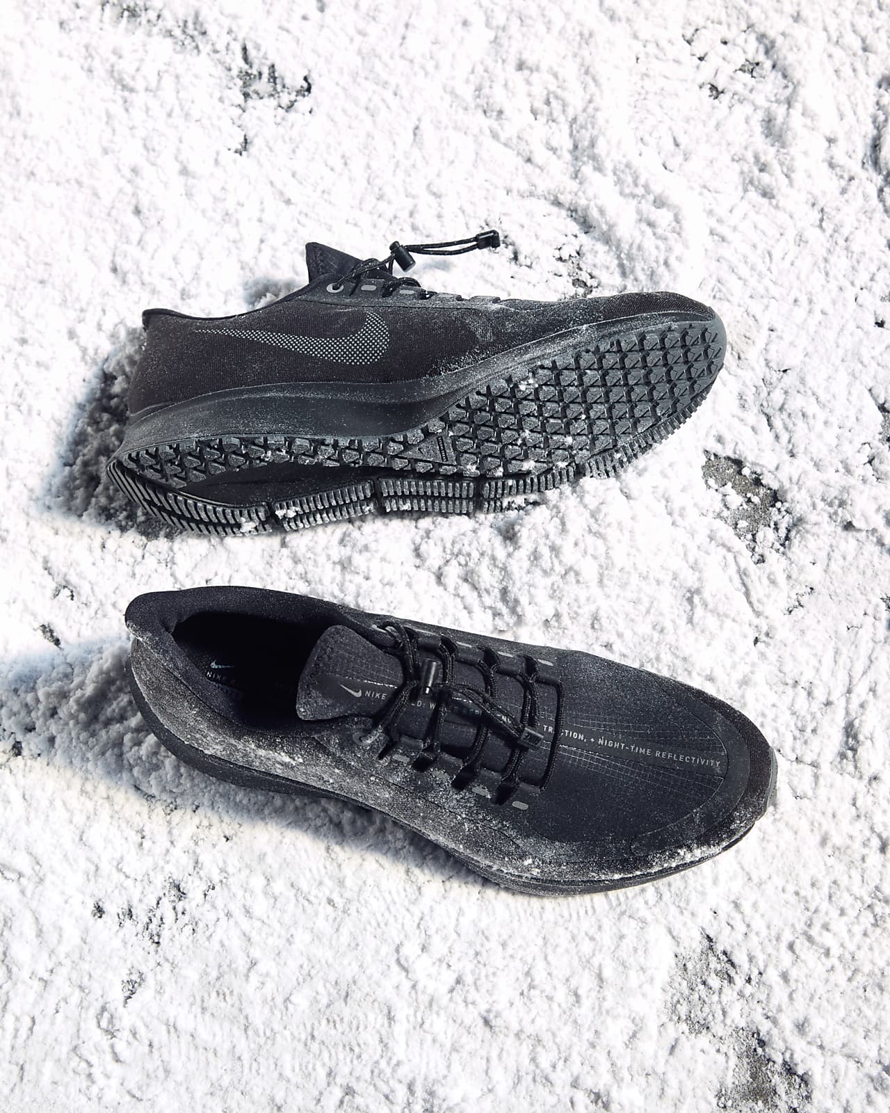 nike pegasus 35 shield low