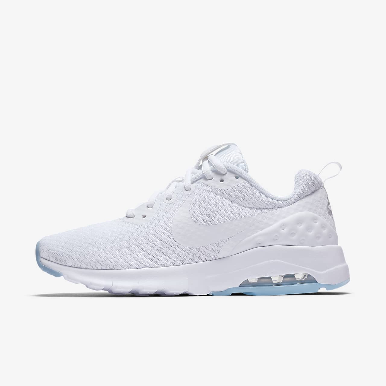 nike air max motion low cross trainer