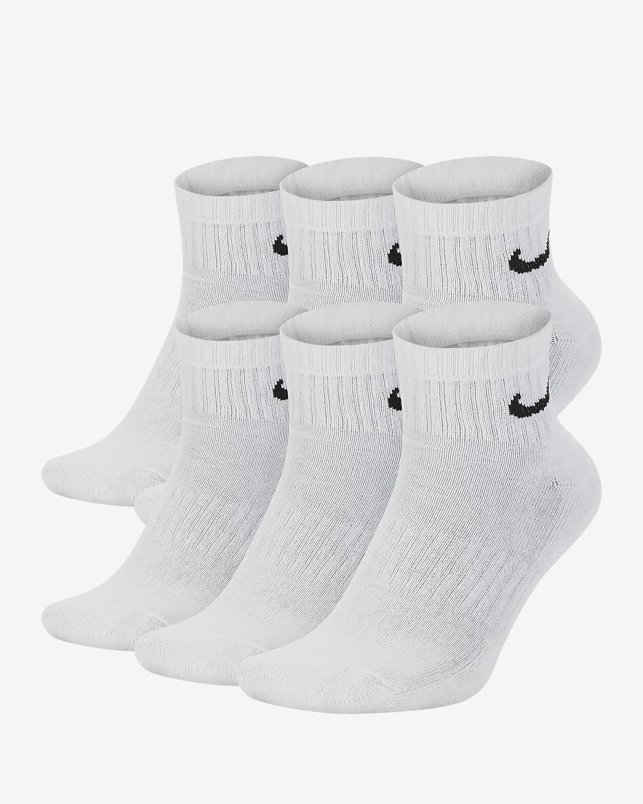 white quarter nike socks