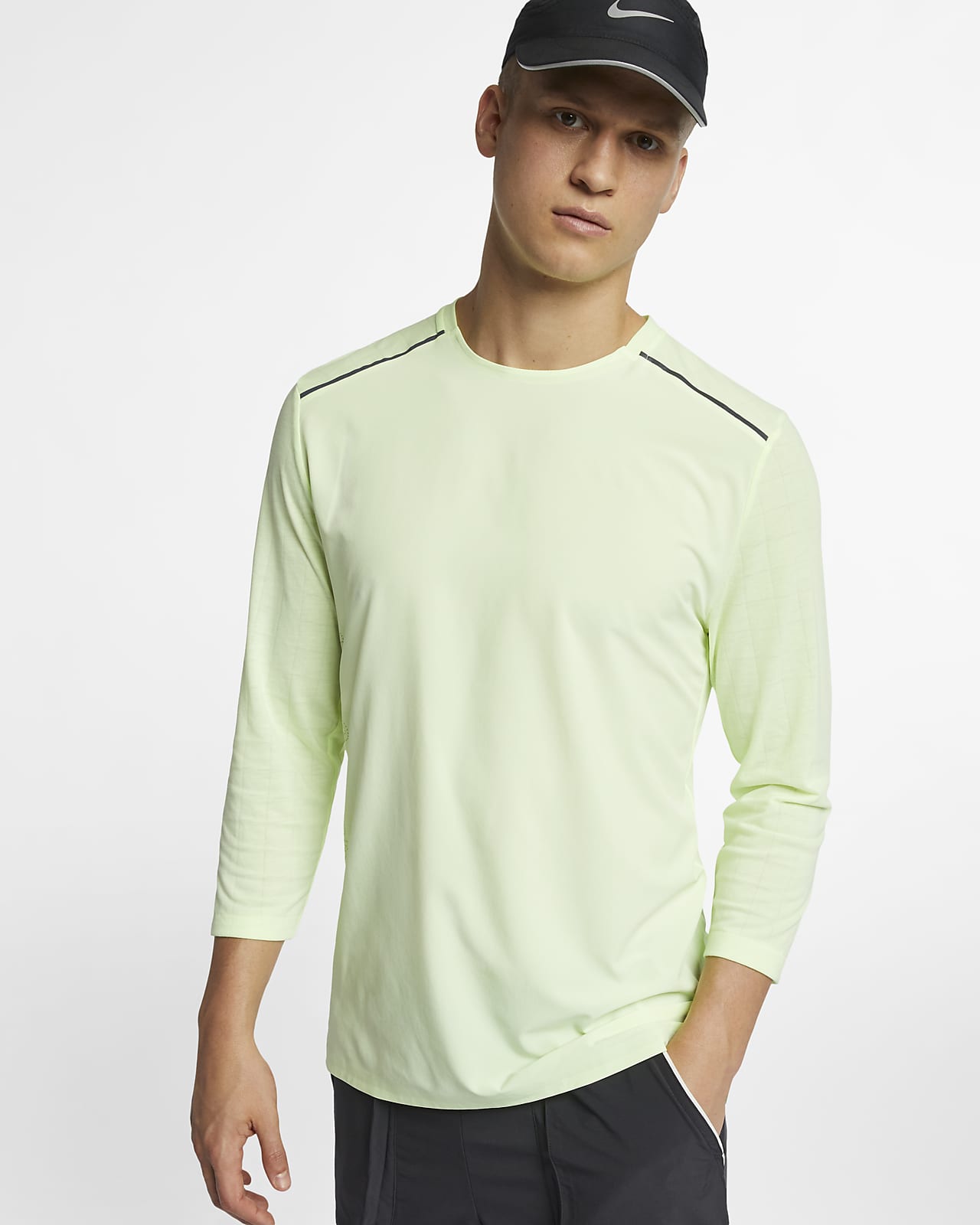 nike rise 365 running top