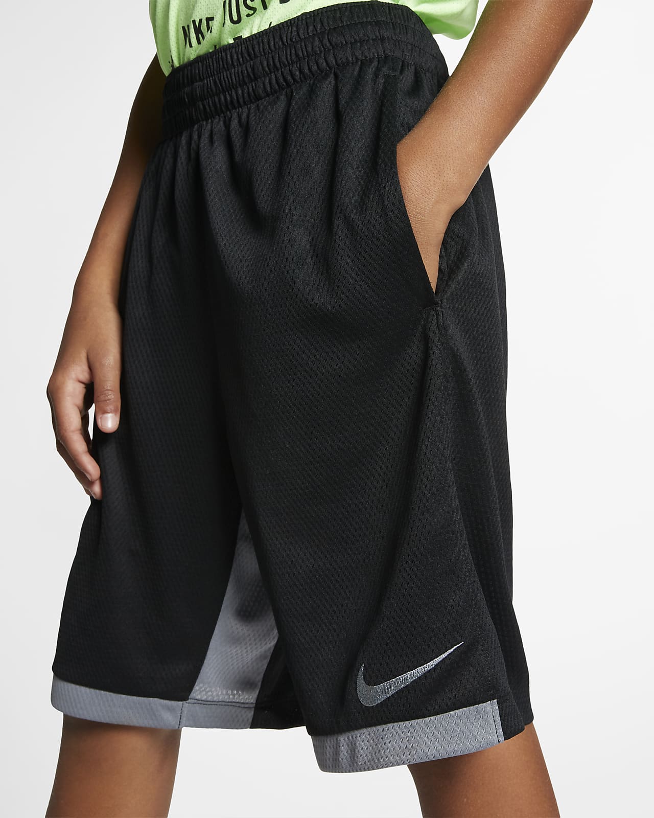 Nike DriFIT Trophy Older Kids' (Boys') Training Shorts. Nike IN