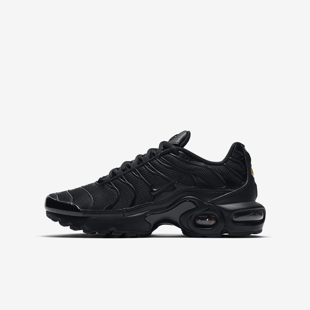 all black vapormax plus kids