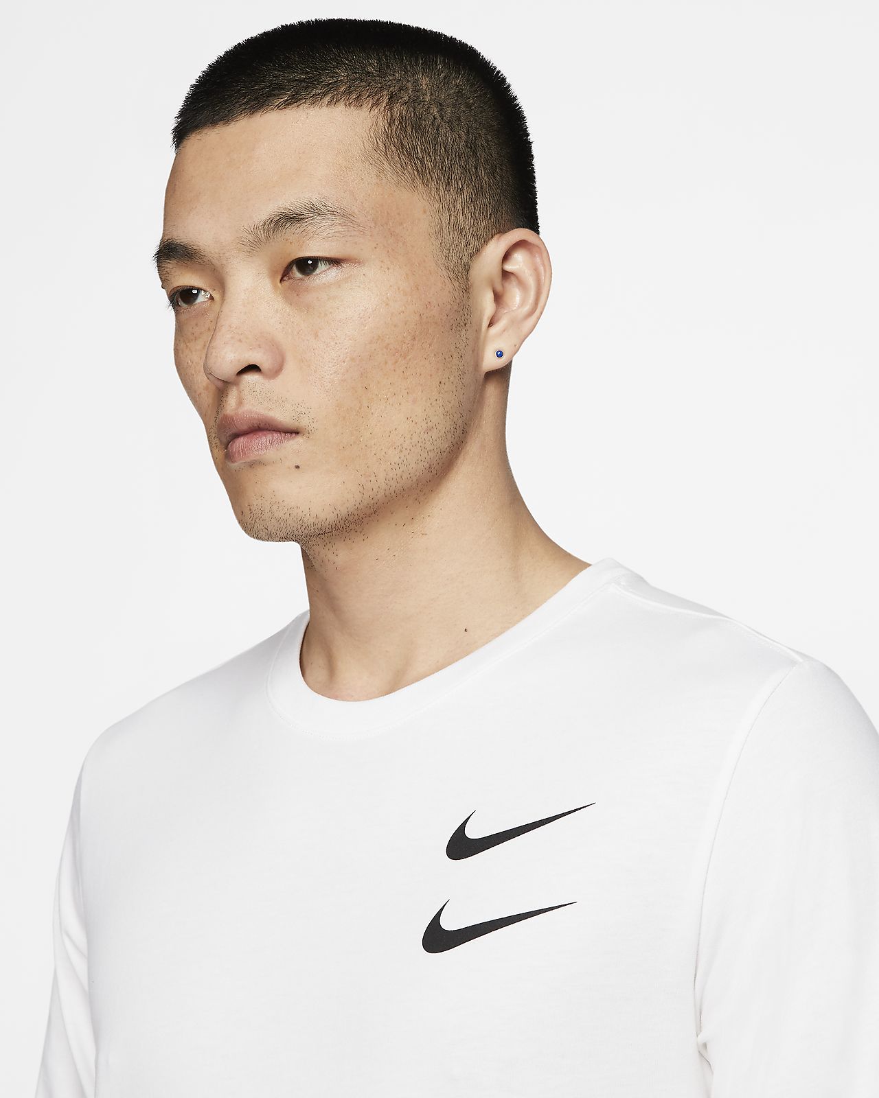 nike t shirt