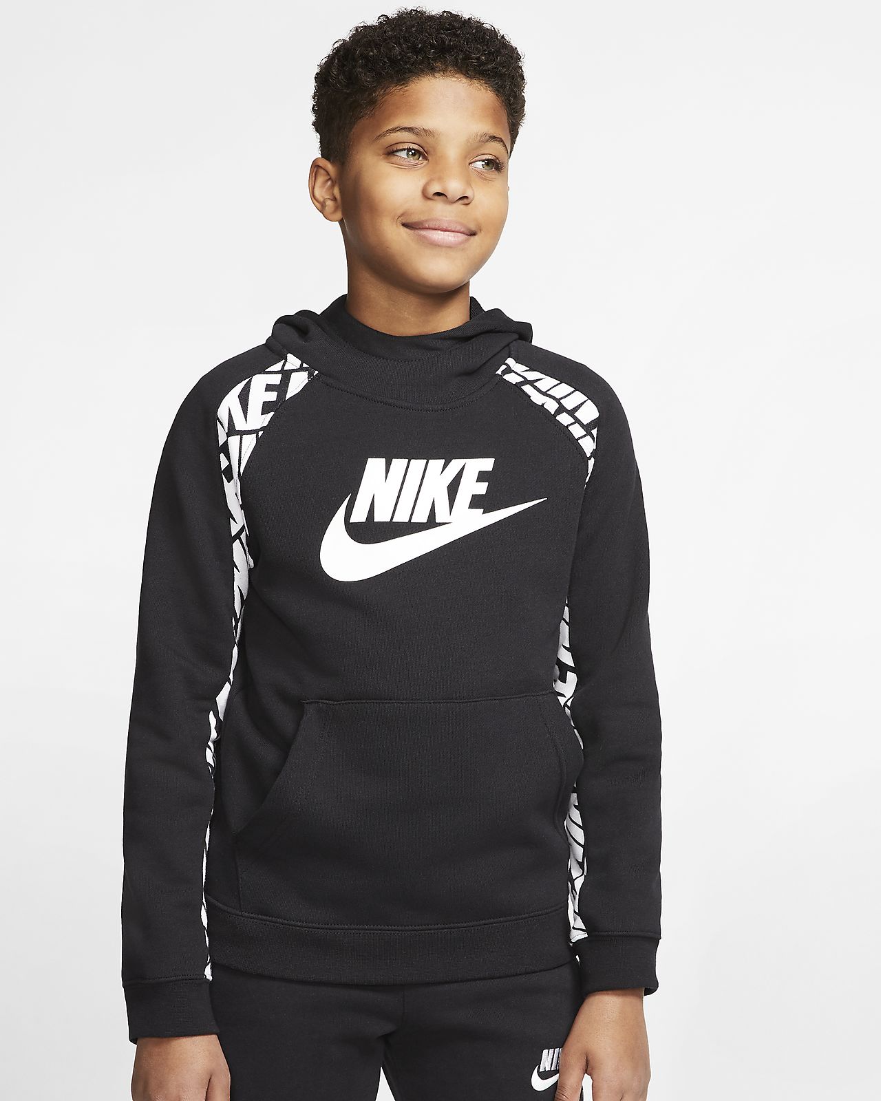 nike tshirt hoodie