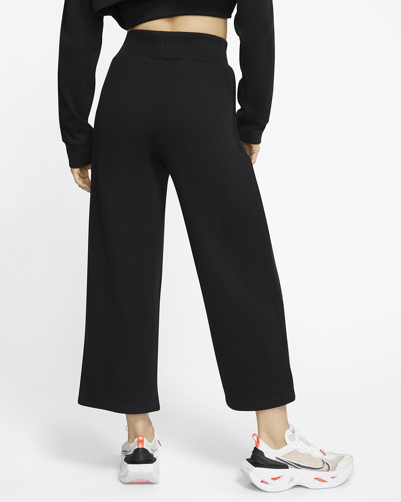 nike pantaloni a palazzo nike pantaloni a palazzo