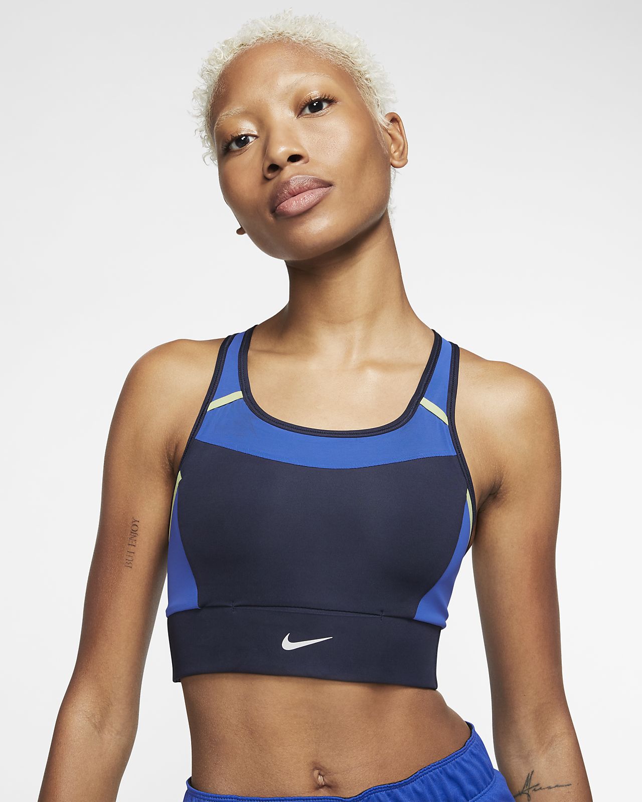 Nike Swoosh Women's Medium-Support 1-Piece Pad Sports Bra ...