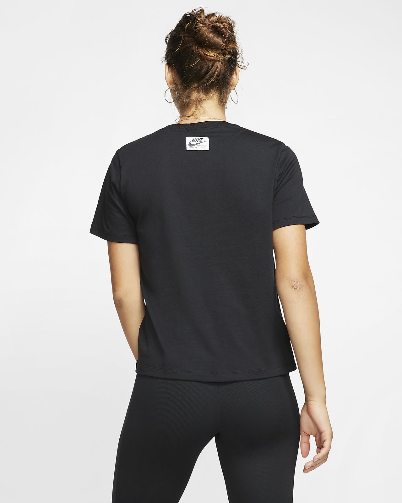 nike sportswear haut à manches courtes pour femme nike sportswear haut à manches courtes pour femme