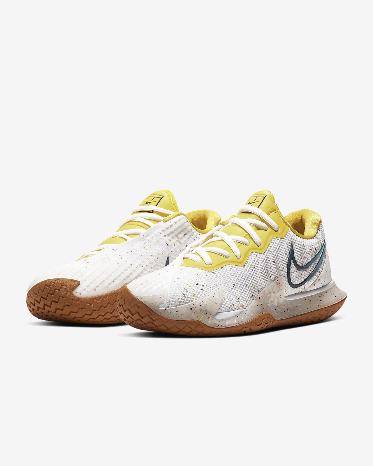 nike women's hard court tennis shoes