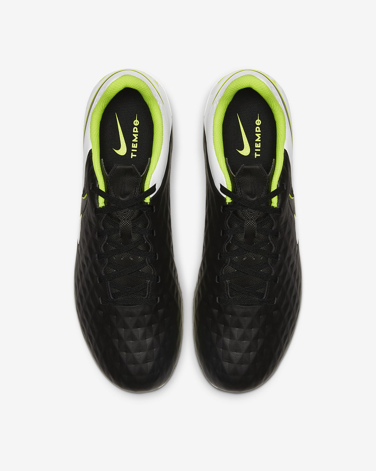 nike tiempo pasto sintetico