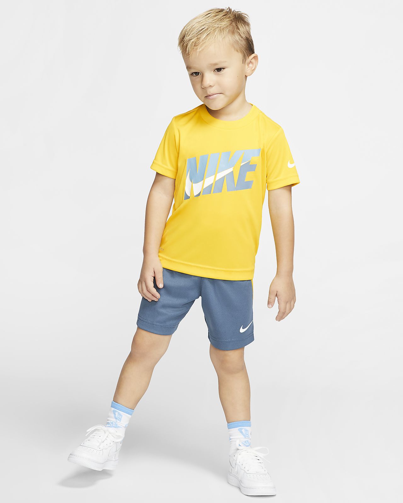 nike dri fit set