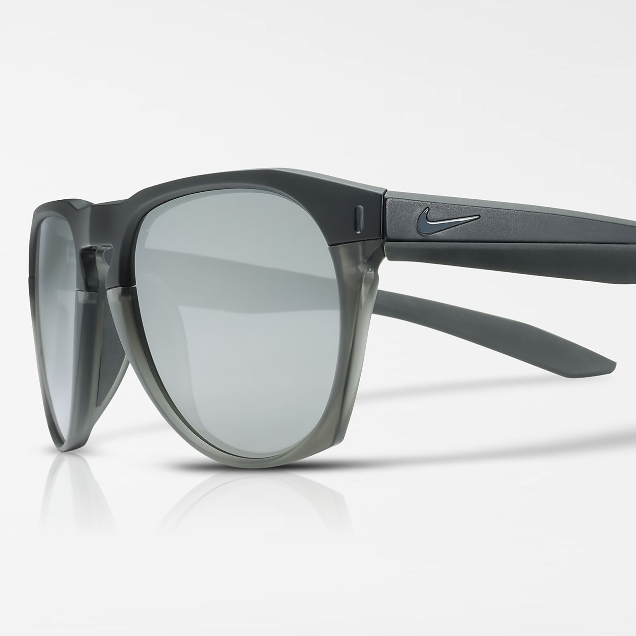 Okulary Przeciwsłoneczne Nike Essential Navigator Nikecom Pl