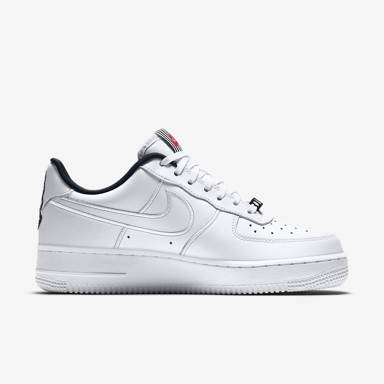 nike air force 1 07 se lx