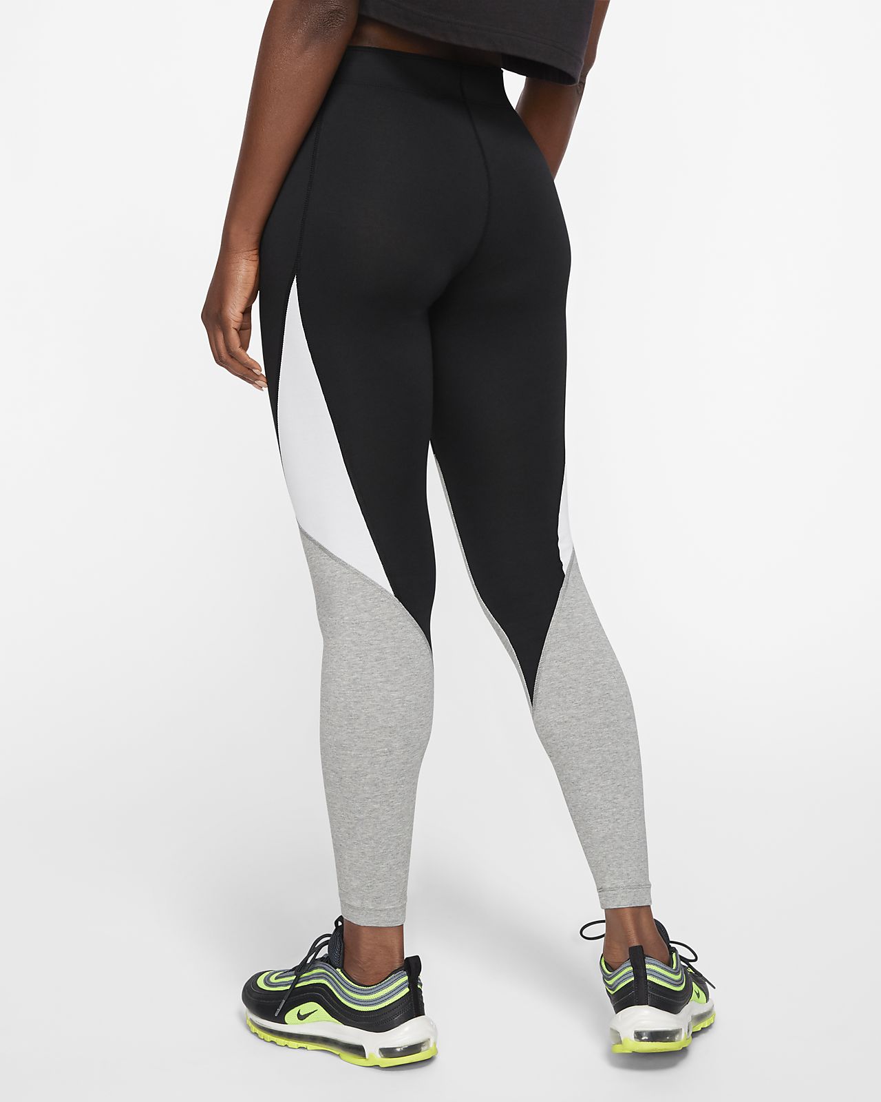 Nike Sportswear Women's Leggings. Nike IL