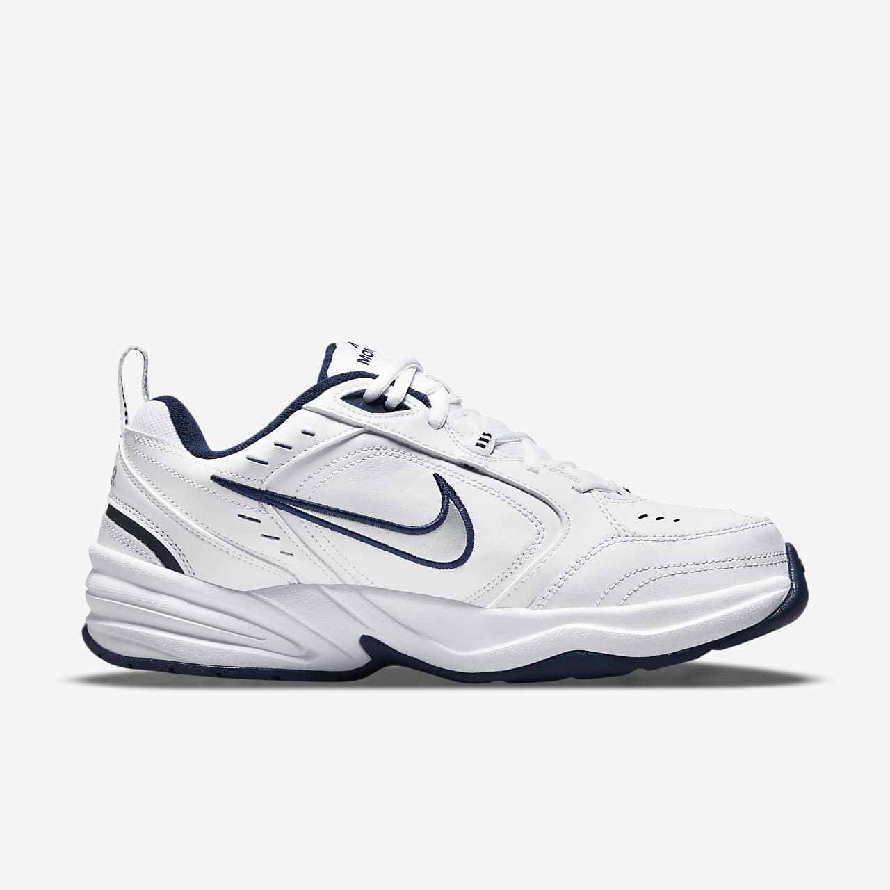 nike air monarch iv sizing