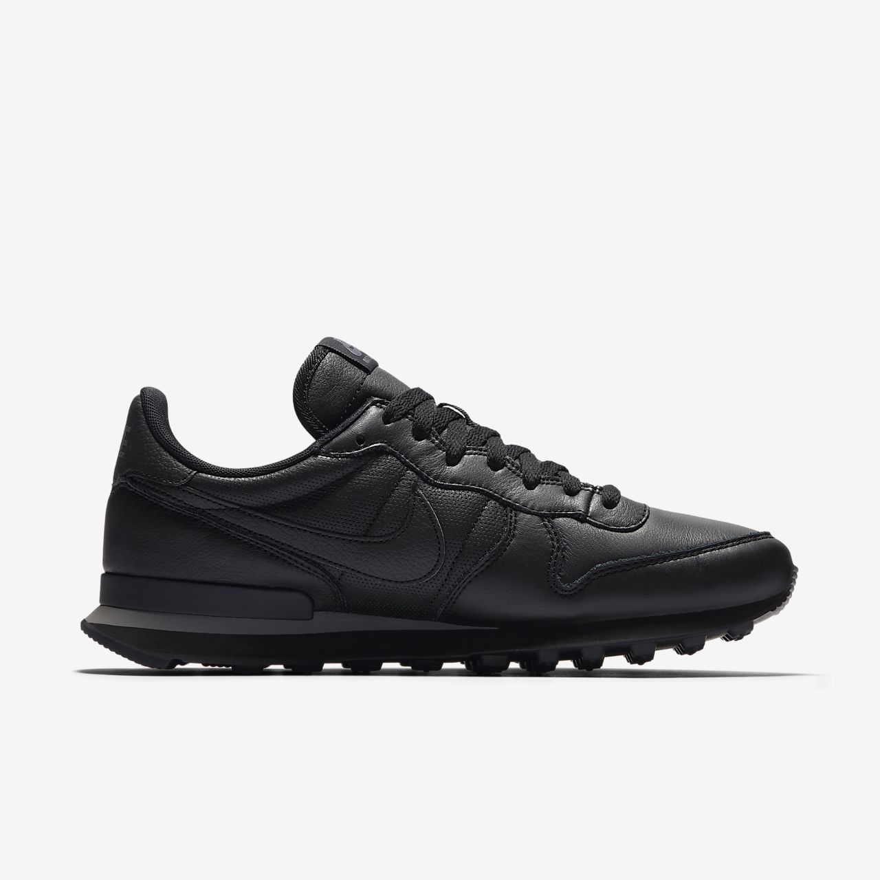 nike internationalist