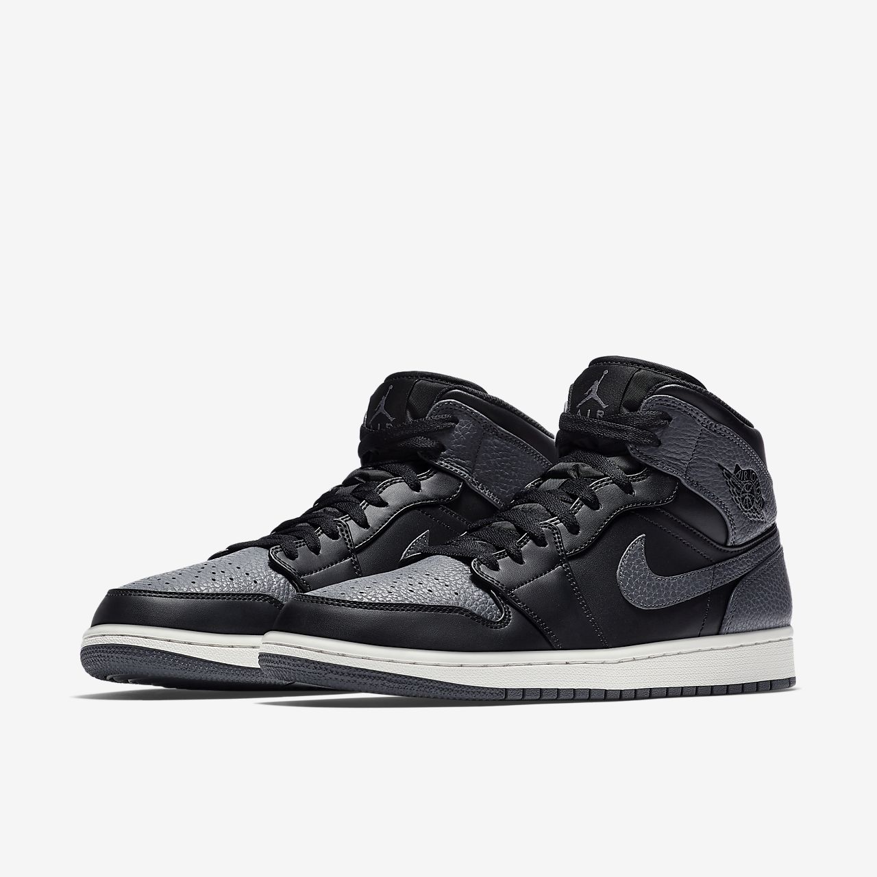 nike jordan 1 all black