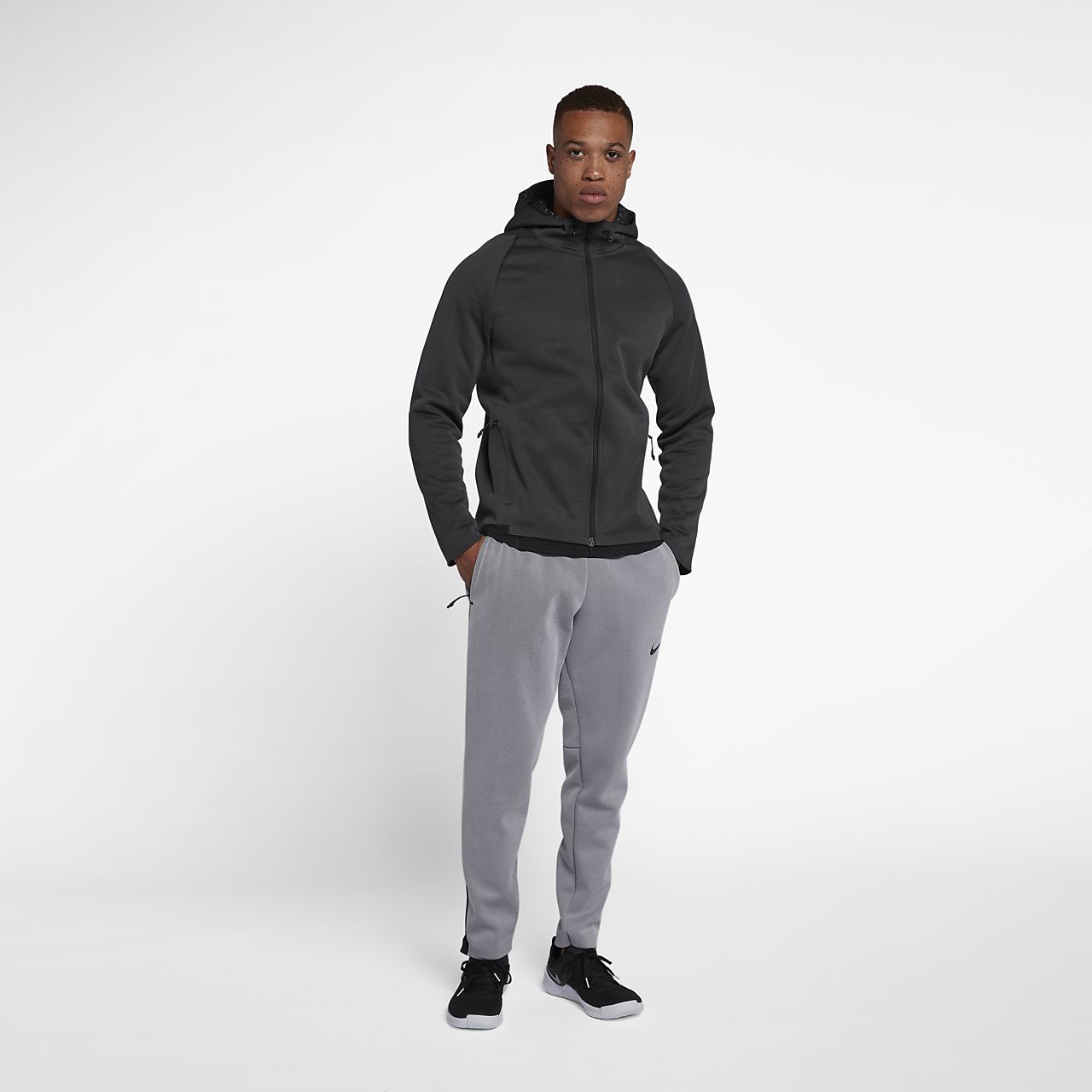 {keywor d} nike therma sphere max