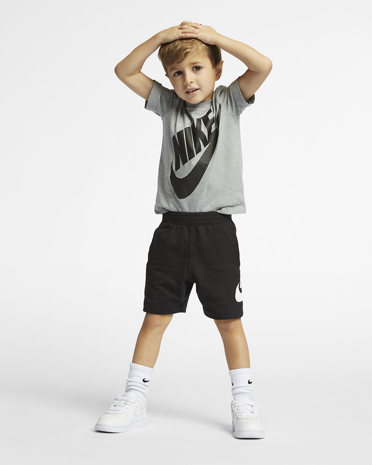 nike shorts t shirt
