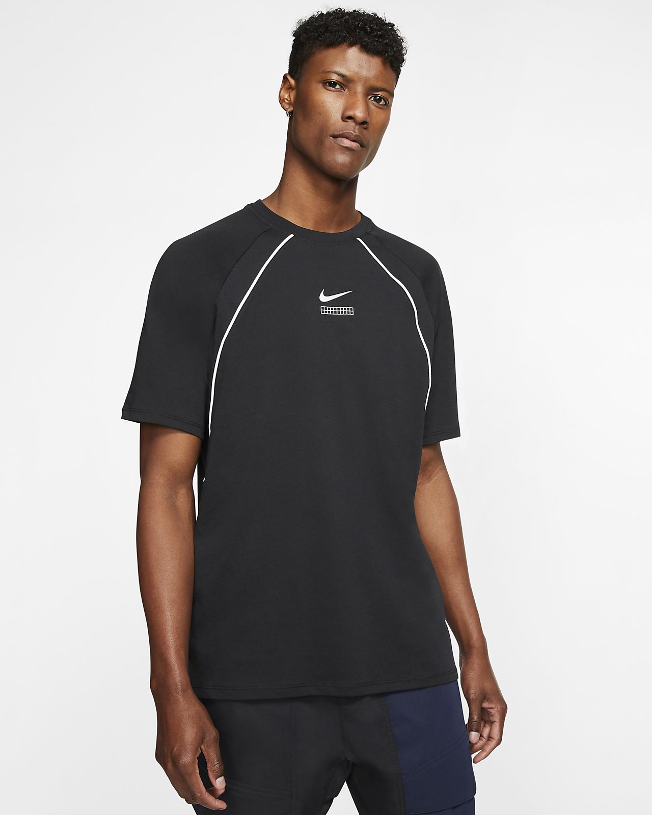 nike sportswear short sleeve top