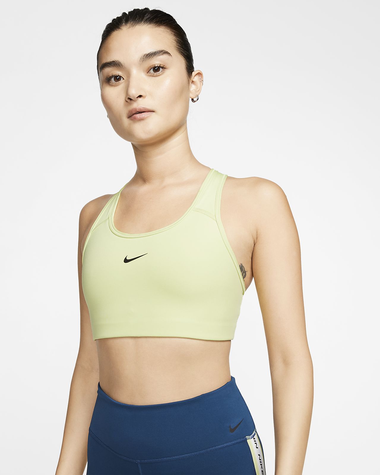 Medium-Support Sports Bra. Nike AE