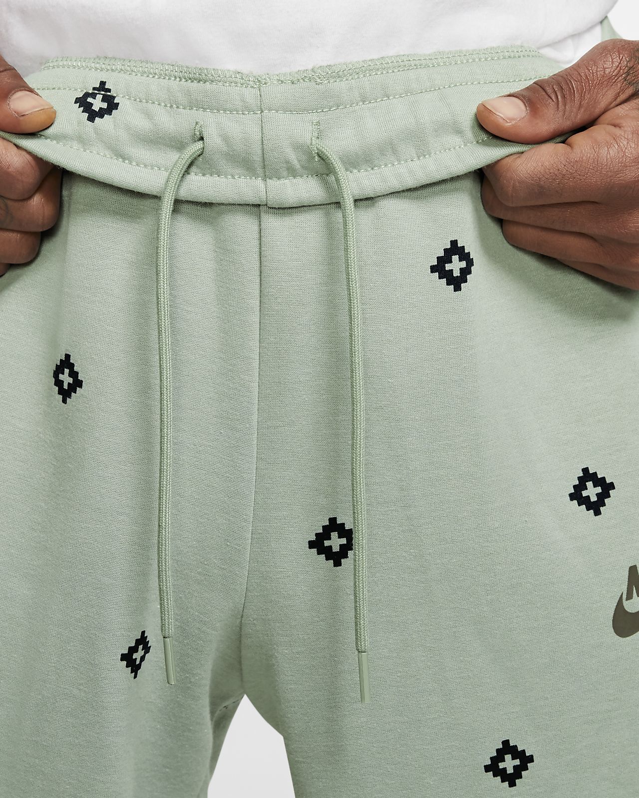 nike printed tracksuit