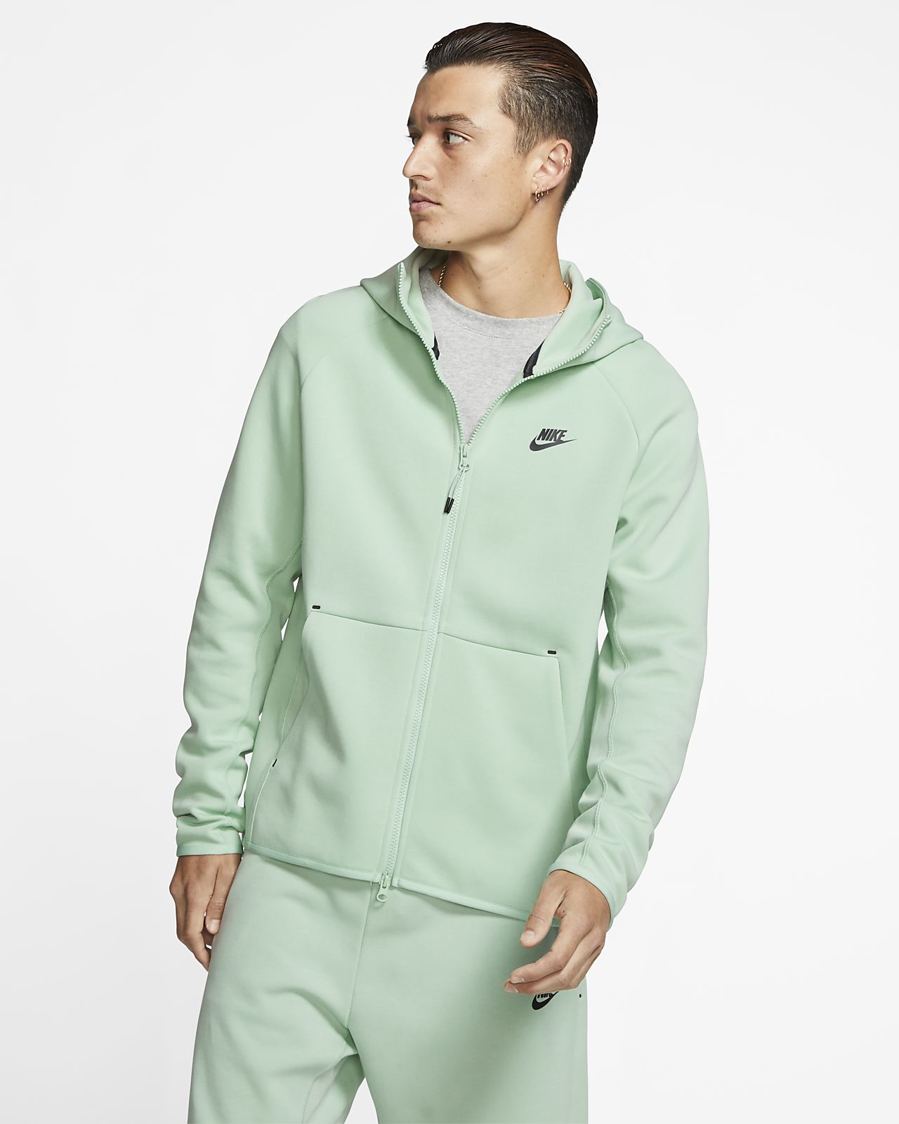 new nike tech fleece 2019