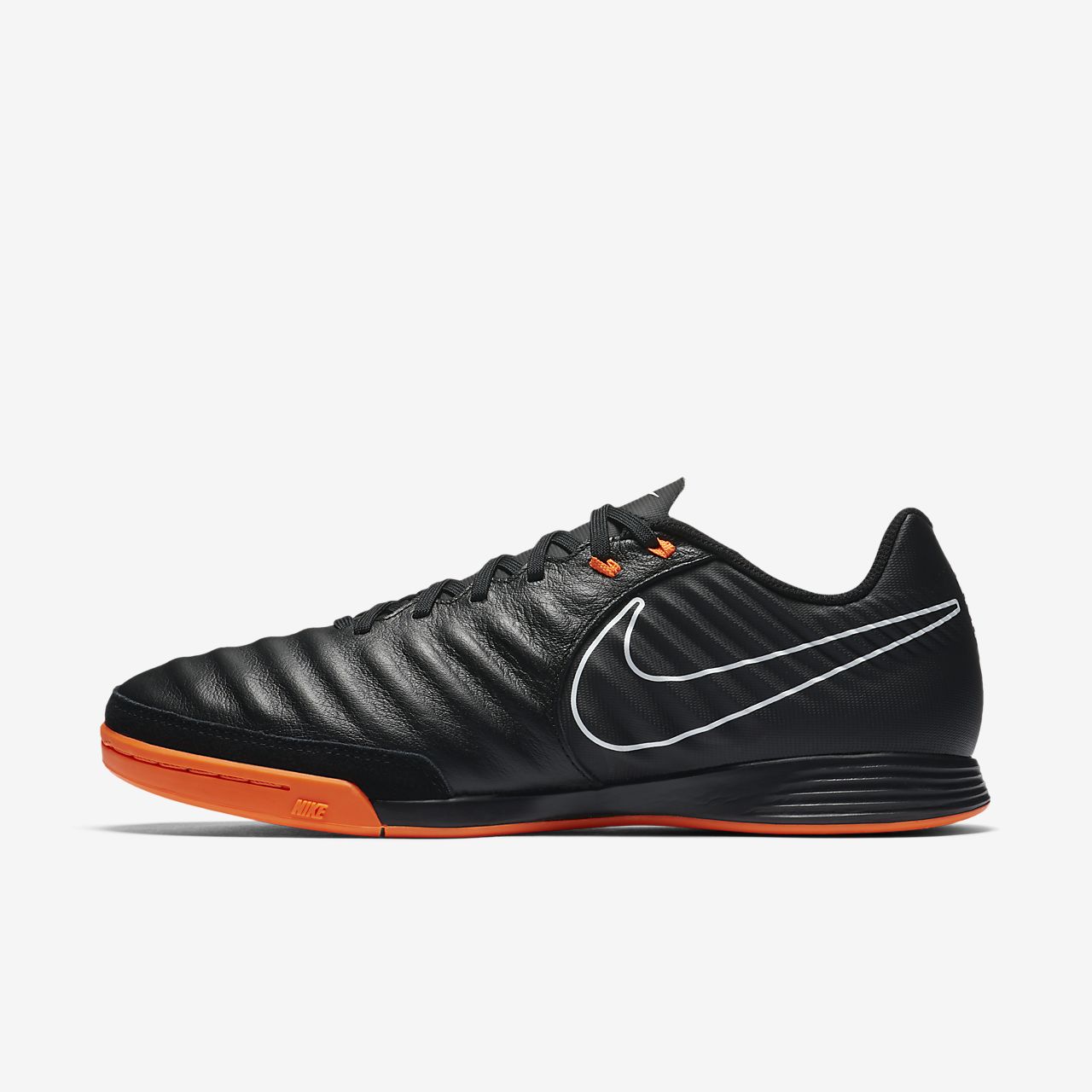 nike tiempo indoor