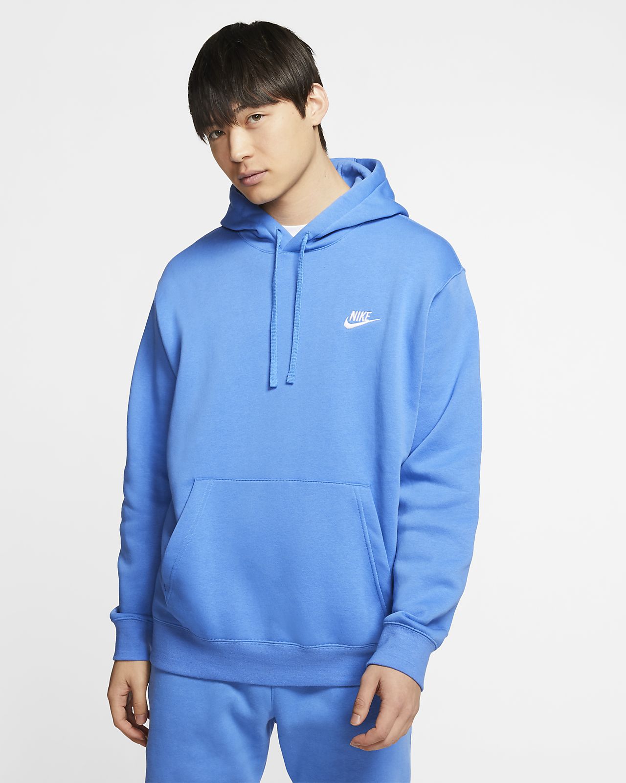 Nike Sportswear Club Fleece Pullover Hoodie. Nike LU Nike Sportswear Club Fleece Pullover Hoodie (University Red