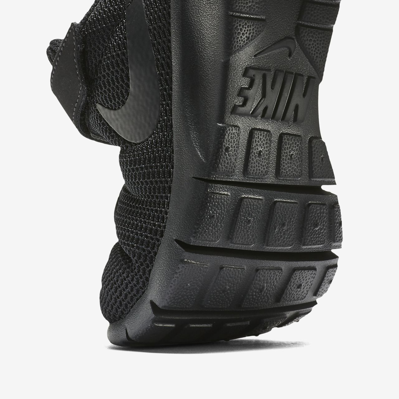nike tanjun 35 nike tanjun 35