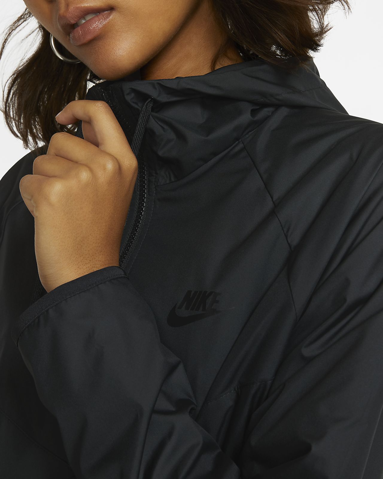 nike sportswear windrunner women