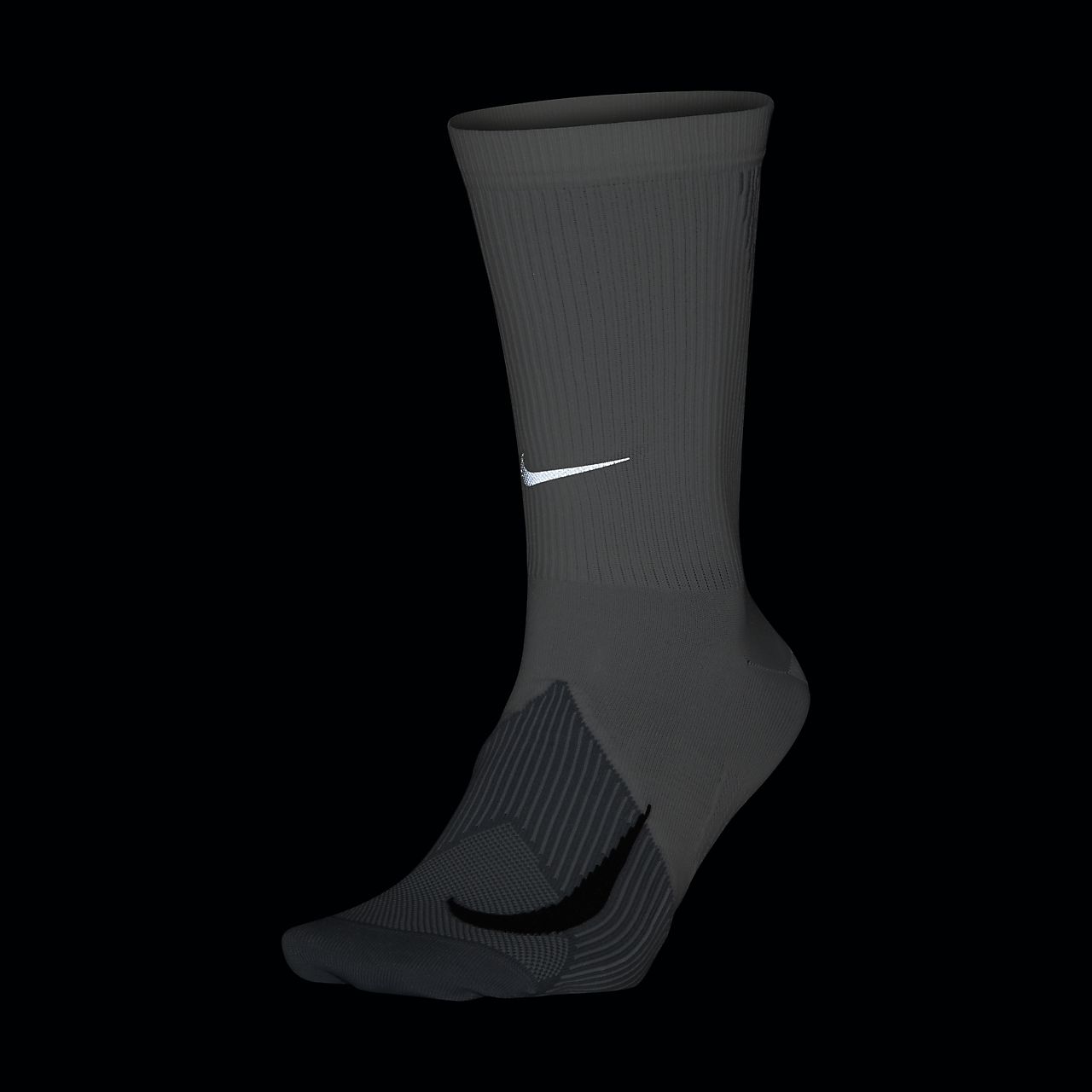 nike elite lightweight crew running socks