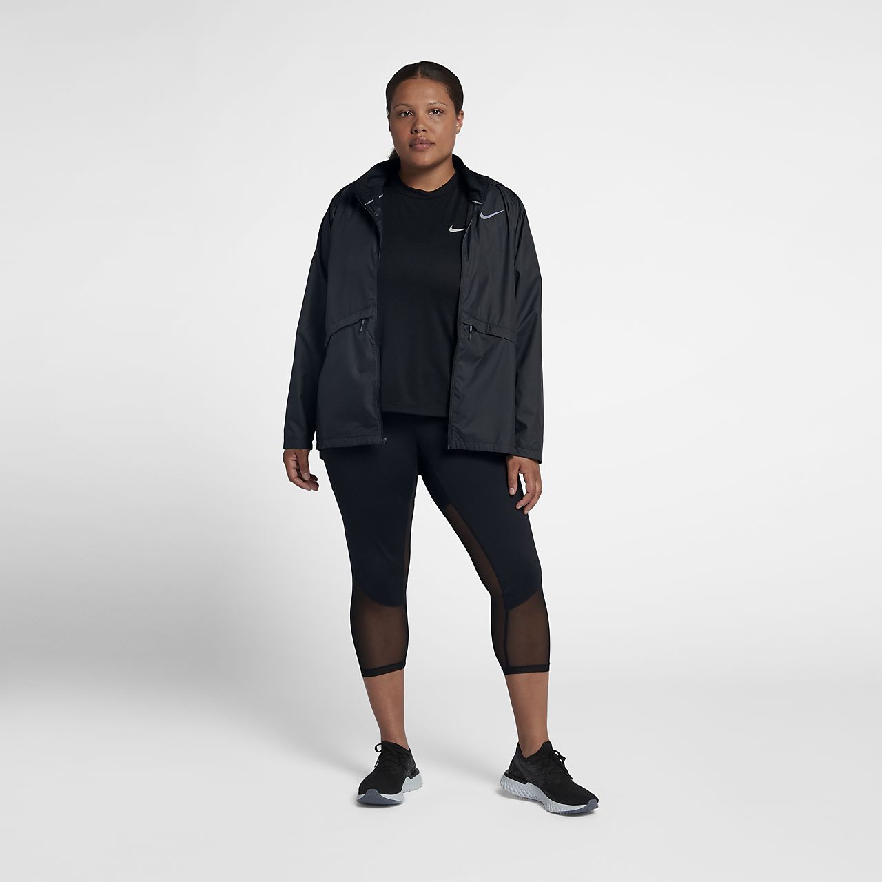 Nike Essential Damen Laufjacke (große Größe) Nike Essential Damen Laufjacke (große Größe)