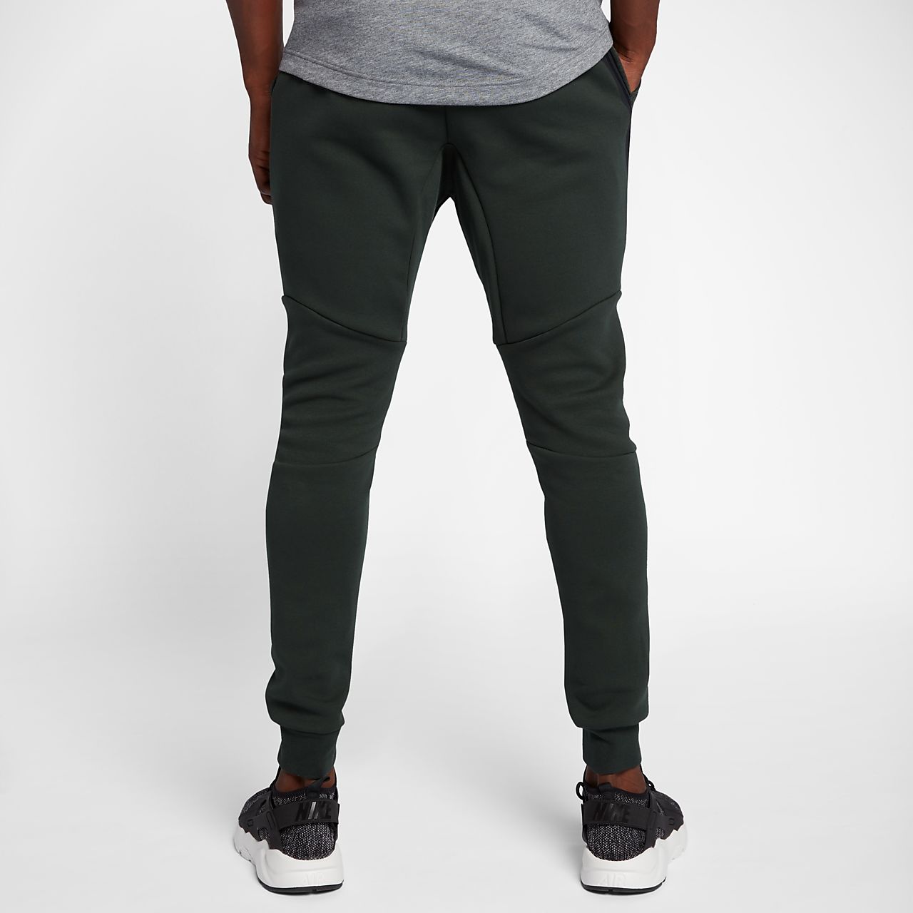 jogging nike tech fleece noir