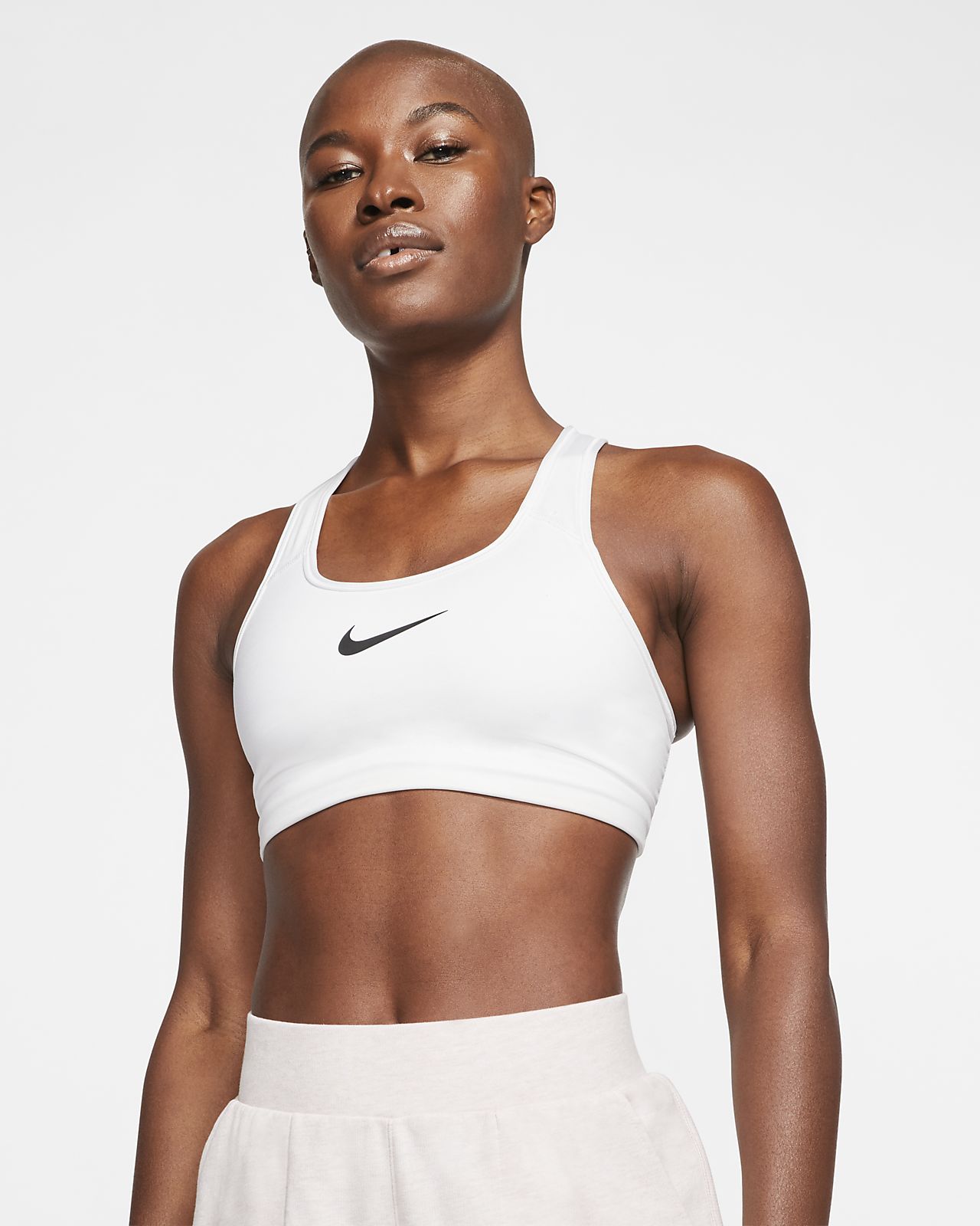 brassiere nike