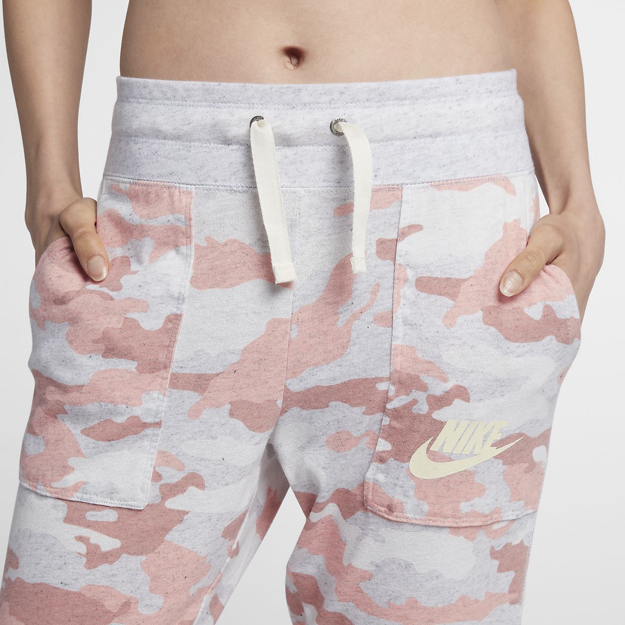 nike women's camouflage pants