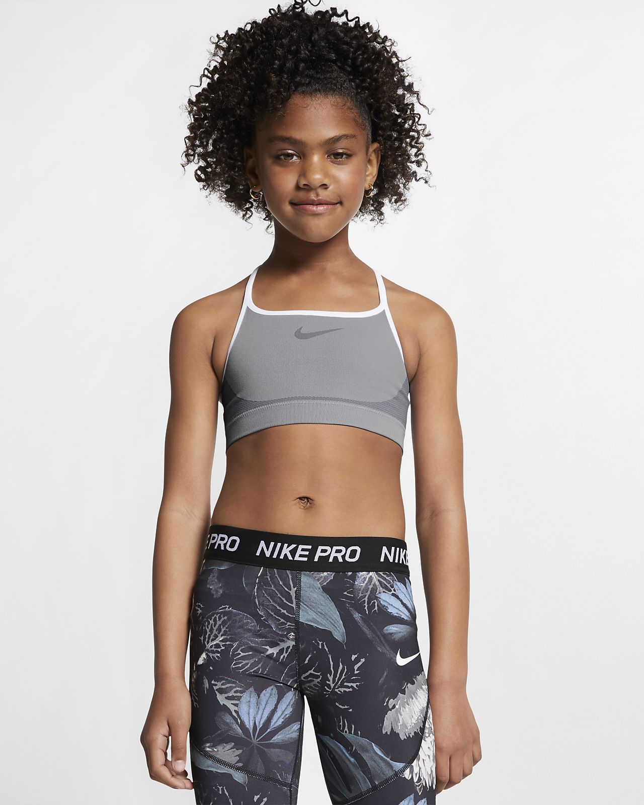 Nike Girls' Seamless Sports Bra. Nike.com