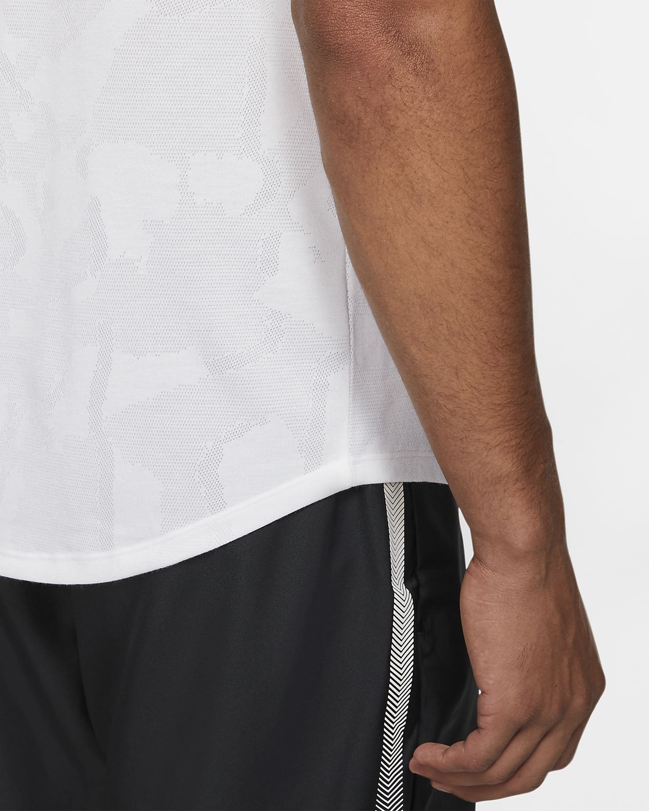 nike court dri fit challenger