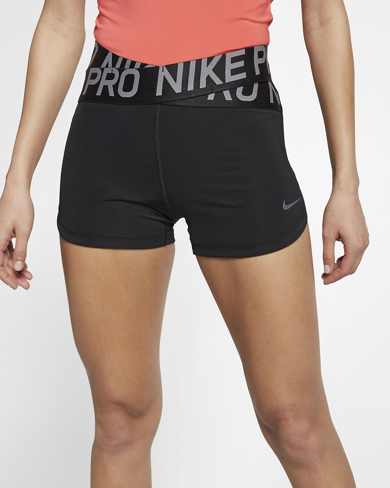Nike Pro Intertwist Damenshorts (ca. 8 cm) Nike Pro Intertwist Damenshorts (ca. 8 cm)